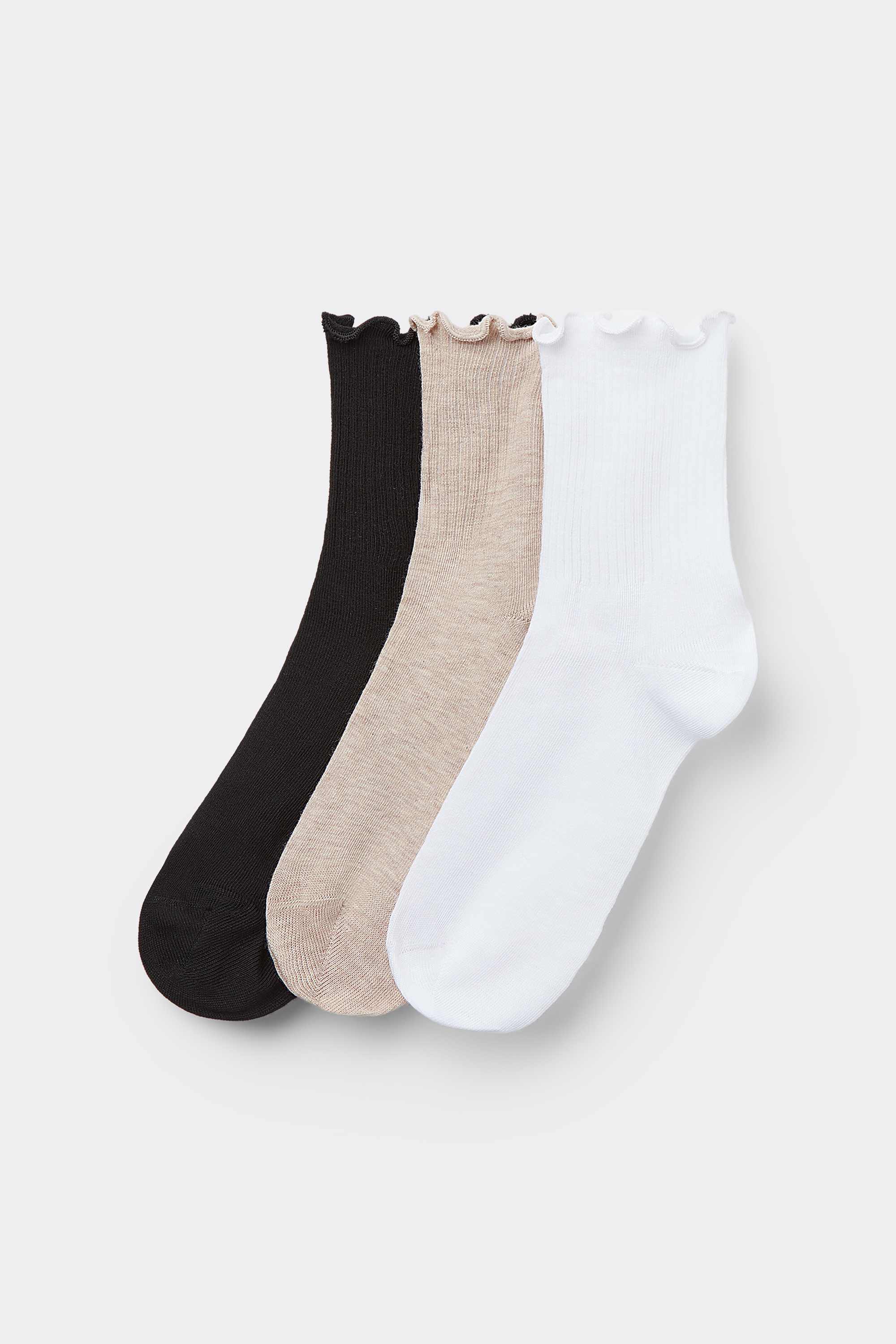 3 Pairs of Women’s Lettuce Leaf Trim Cotton Crew Socks