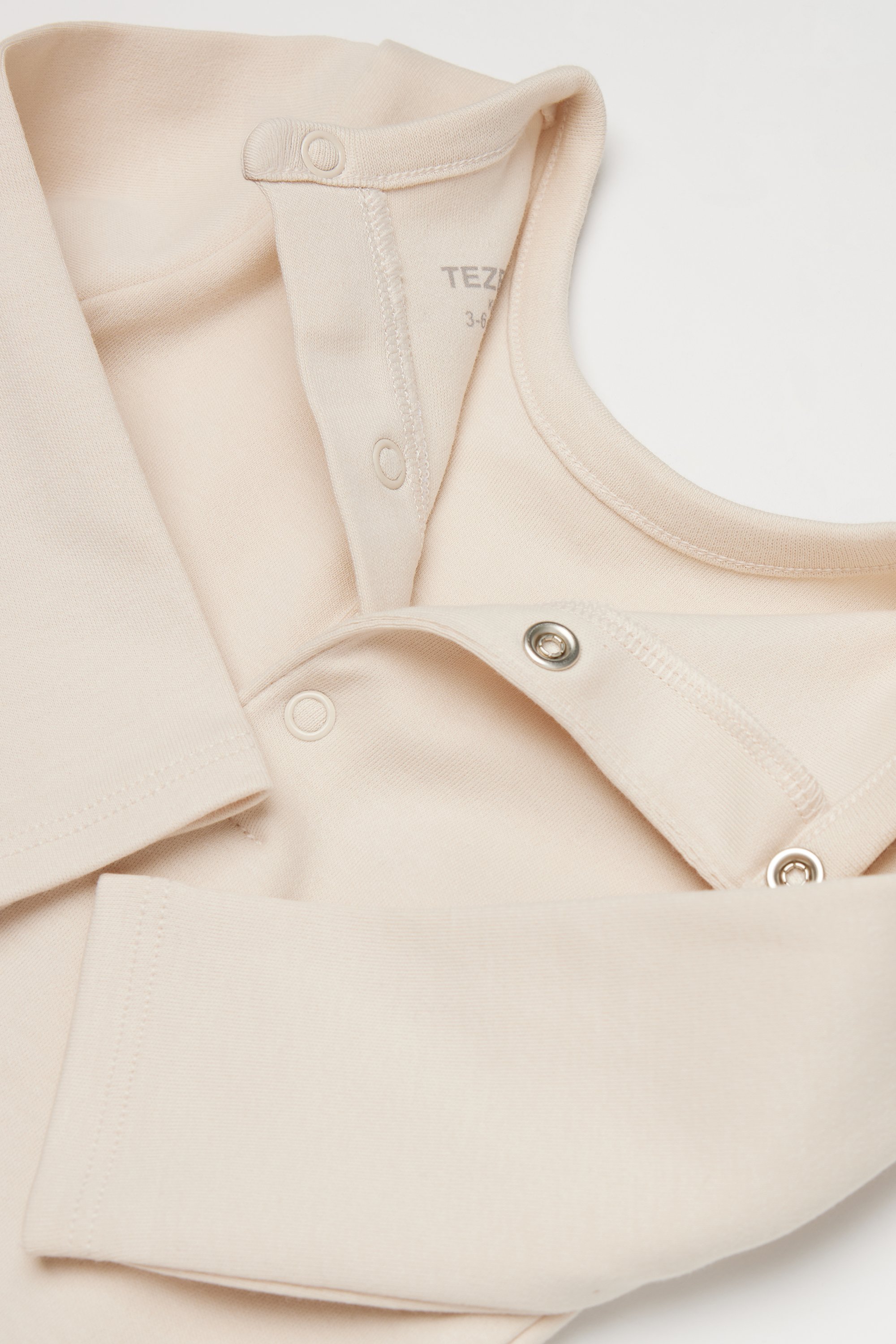 Babybody mit langen &Auml;rmeln aus Interlock Jersey aus Baumwolle