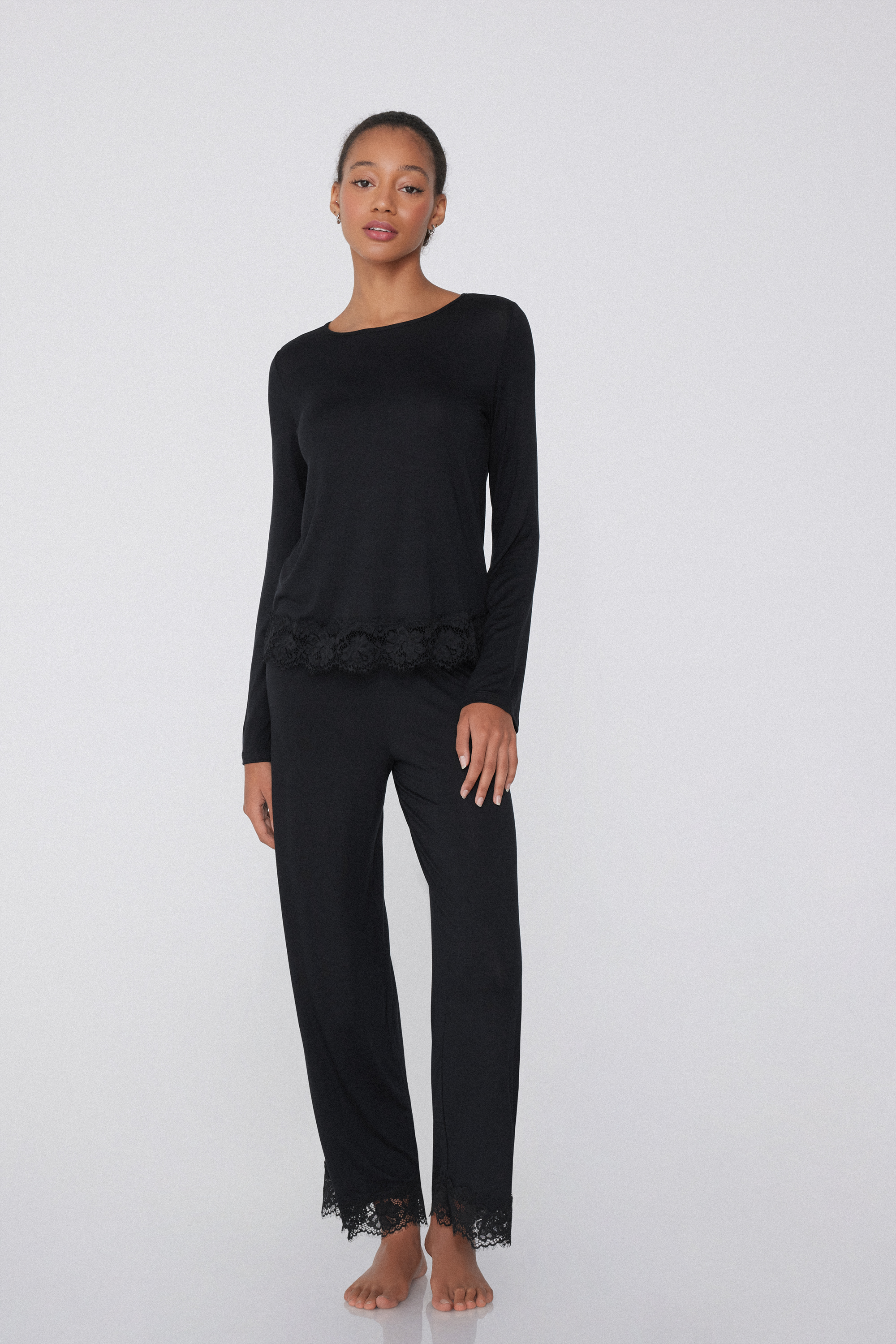 Full-Length Viscose Pajamas with Lace