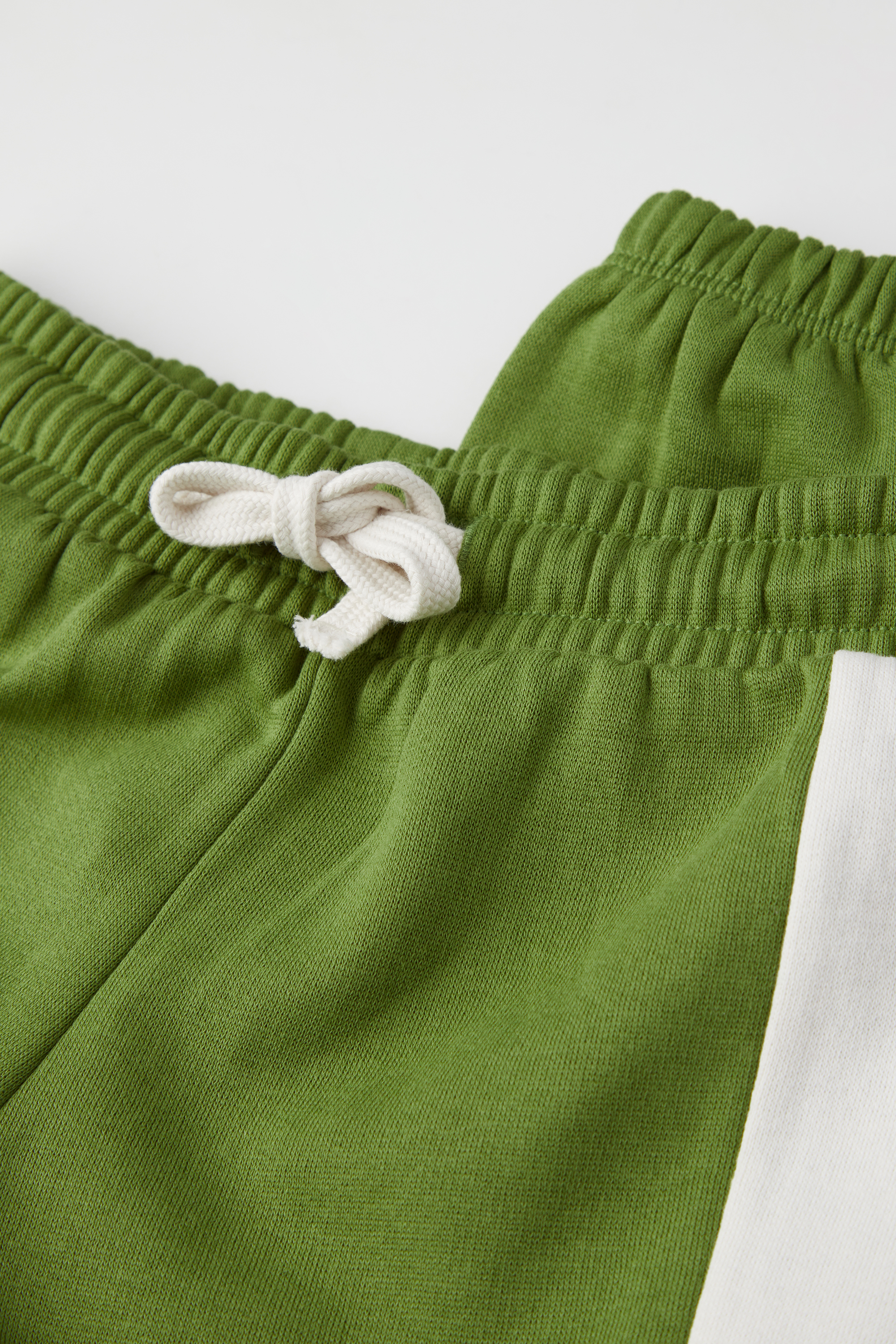 Boys’ Block Color Fleece Trousers