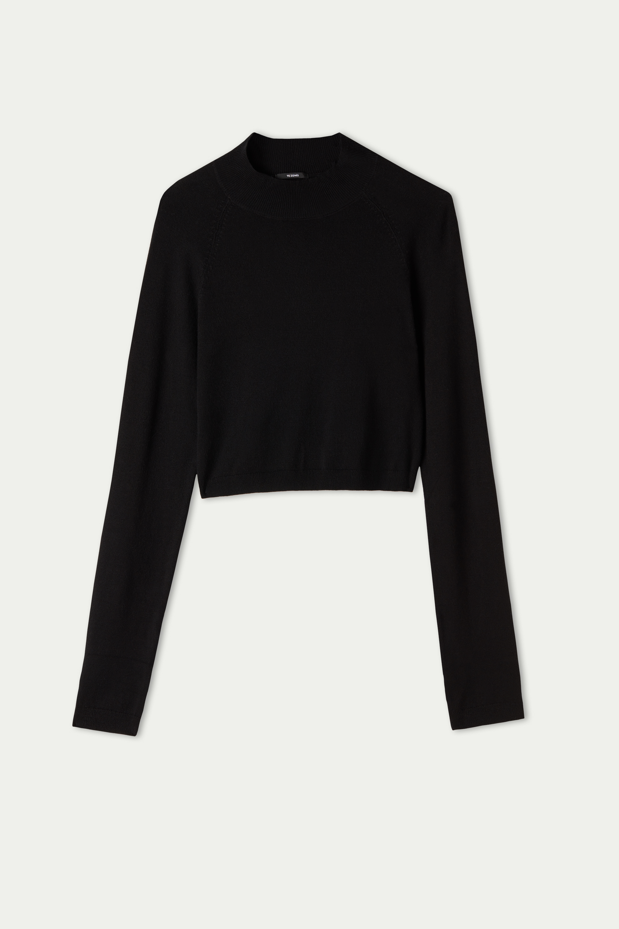 Long-Sleeved Crop Top with Polo Neck