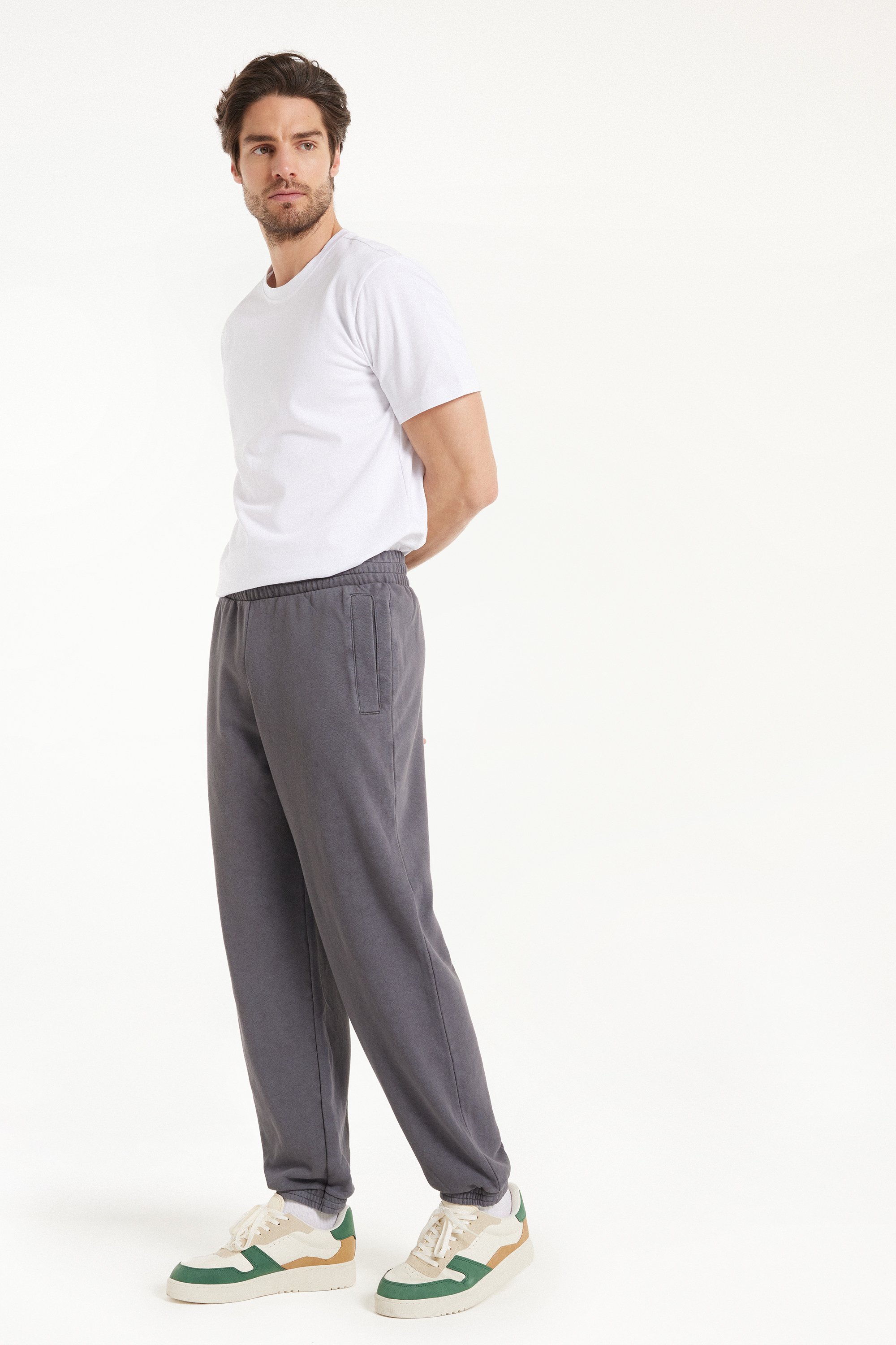 Pantaloni tezenis uomo hot sale