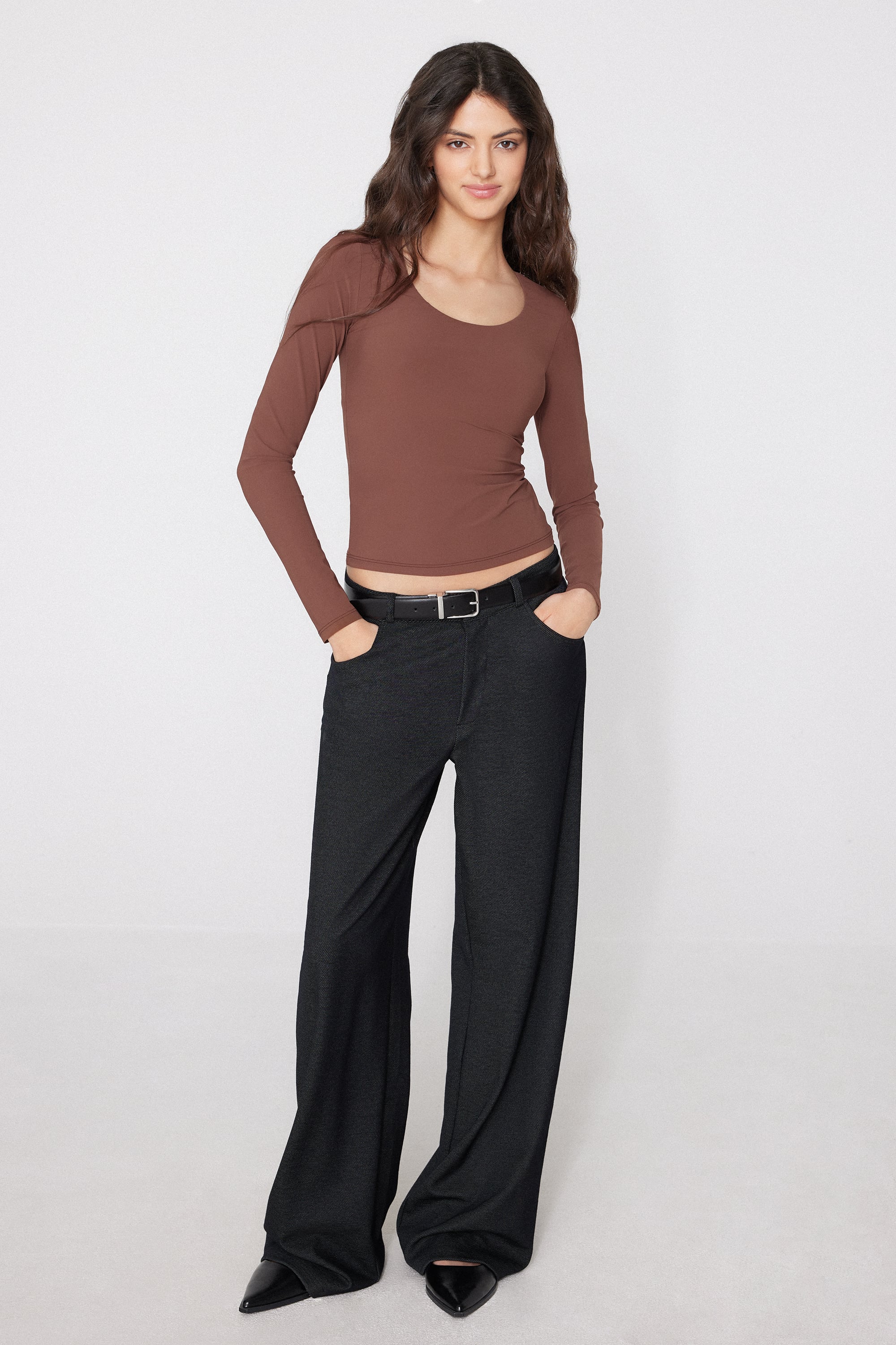 Natural Lifting 2-in-1 Long Sleeve Top