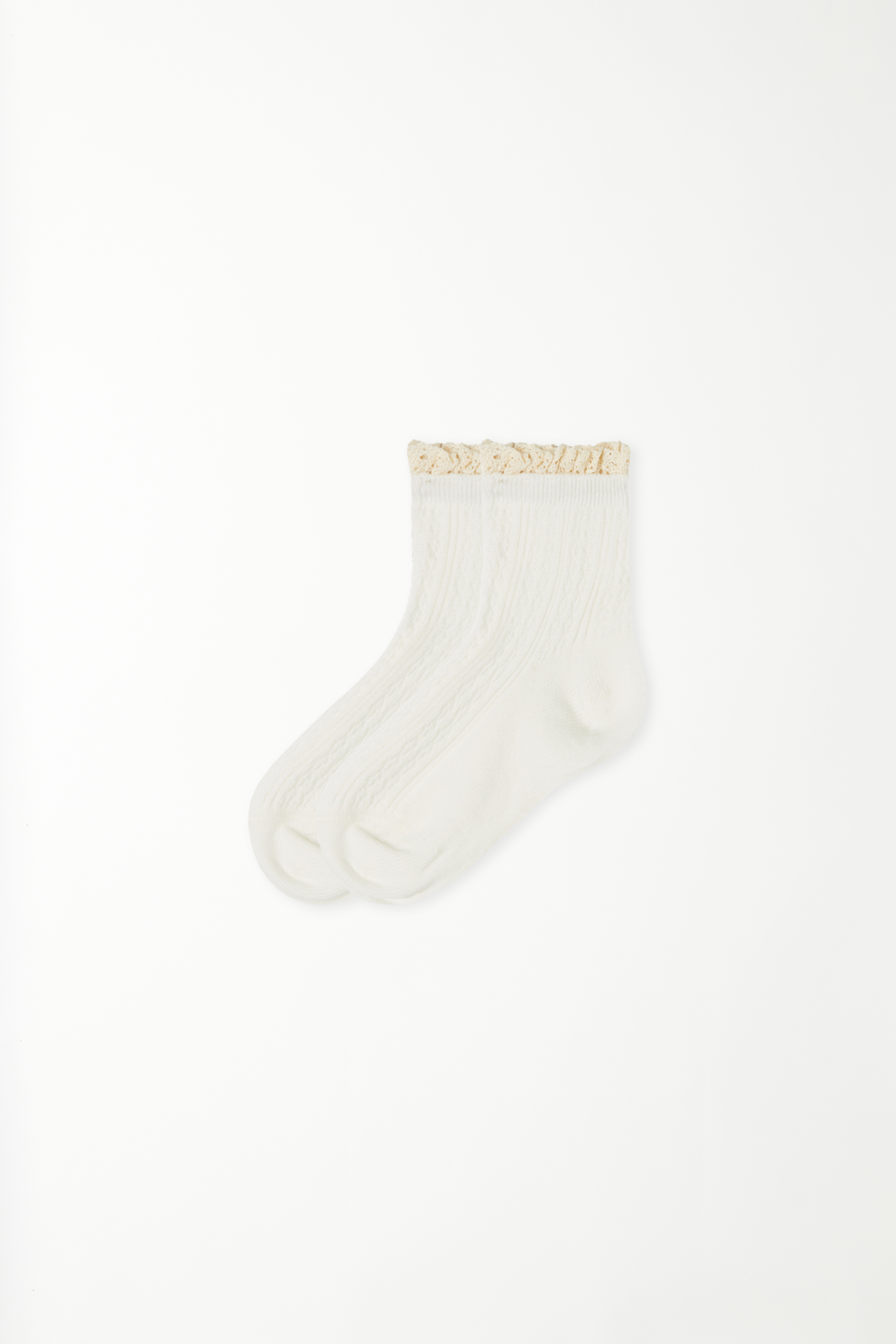 Girls’ Short Ruffled Socks