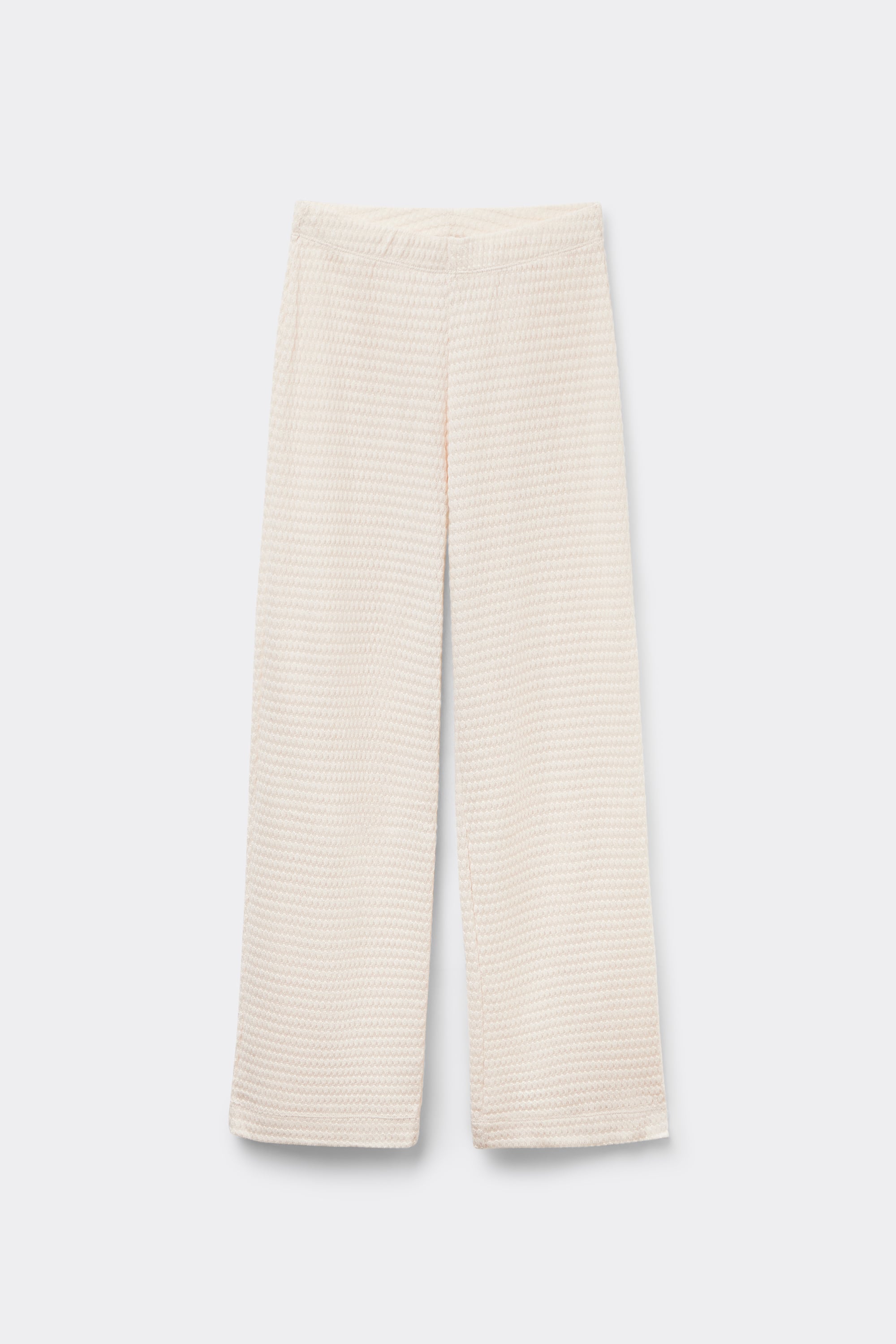 Cal&ccedil;as Compridas Perfuradas