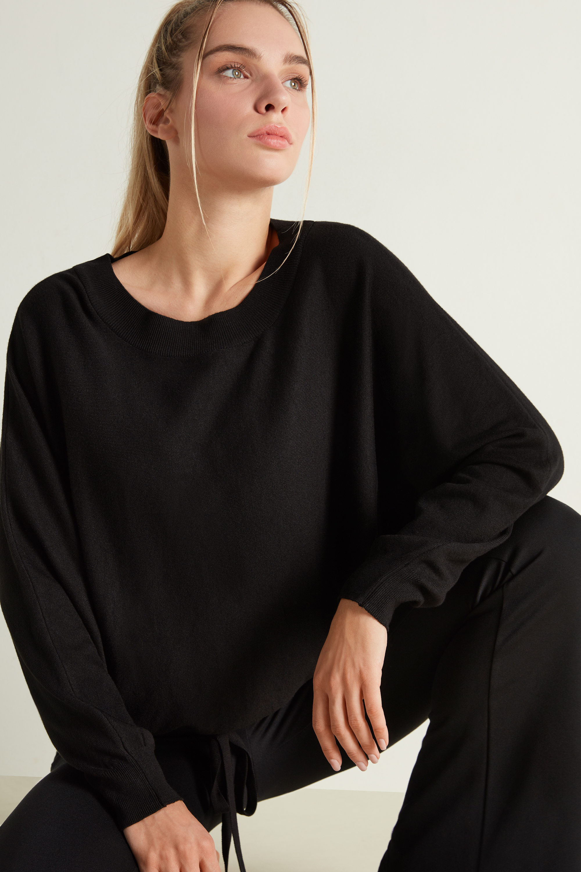 Cropped Batwing Sleeve Jumper with Drawstring