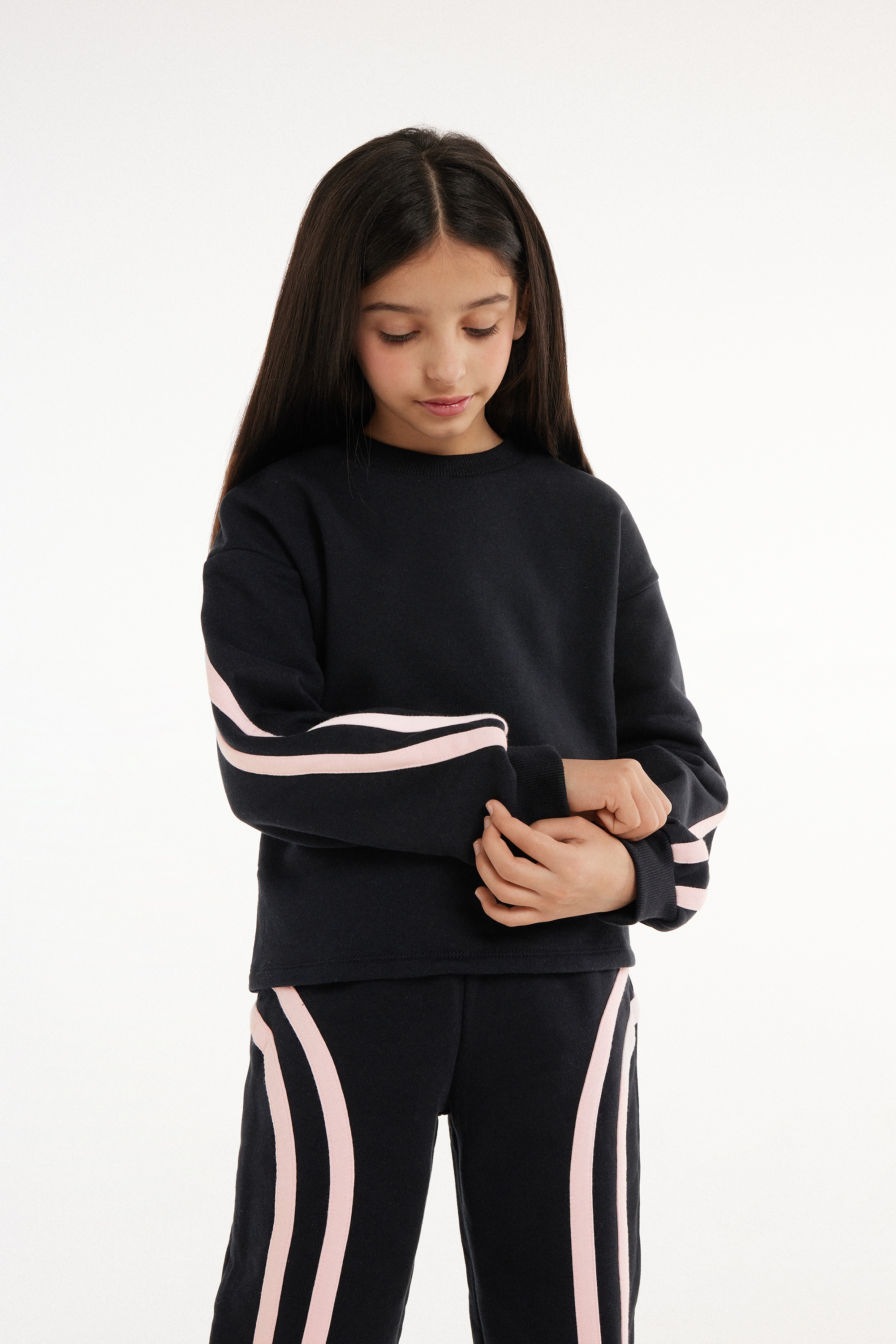 Thick Long-Sleeved Sweatshirt with Side Bands