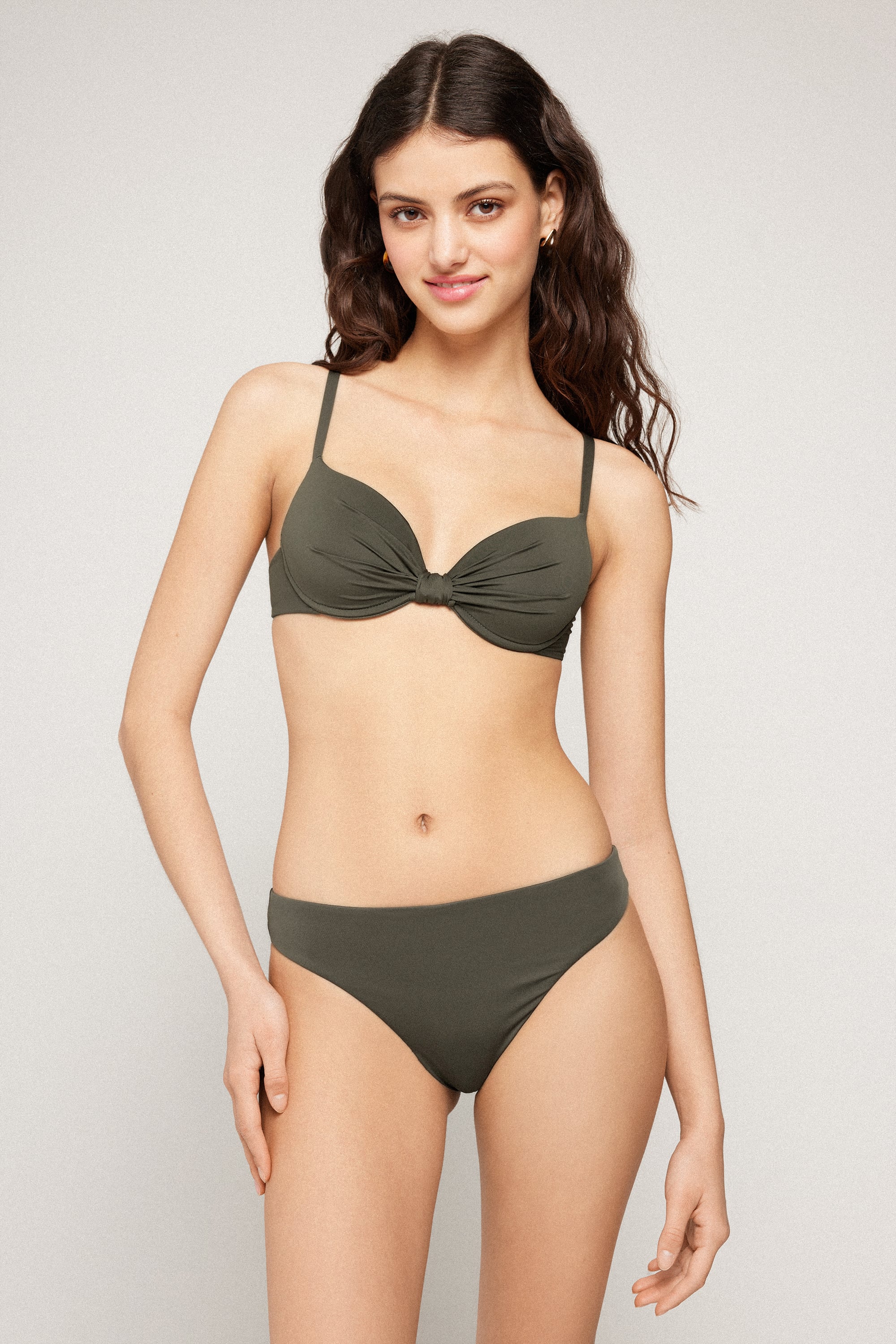 Top de Biqu&iacute;ni Push-Up Ligeiramente Almofadado Timeless Look Verde Camuflado