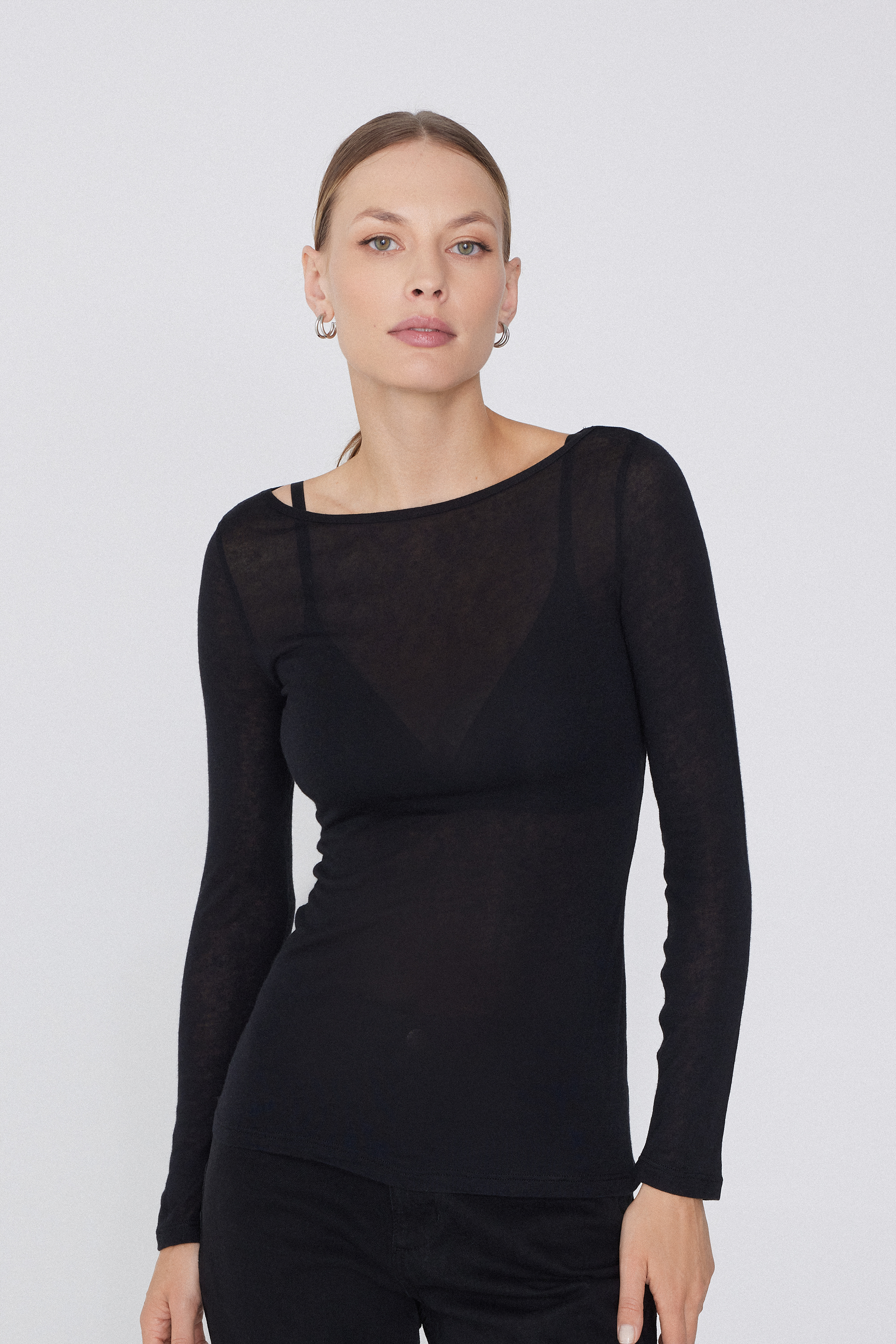 Maglia con Scollo a Barchetta in Viscosa e Lana Merino - Tezenis