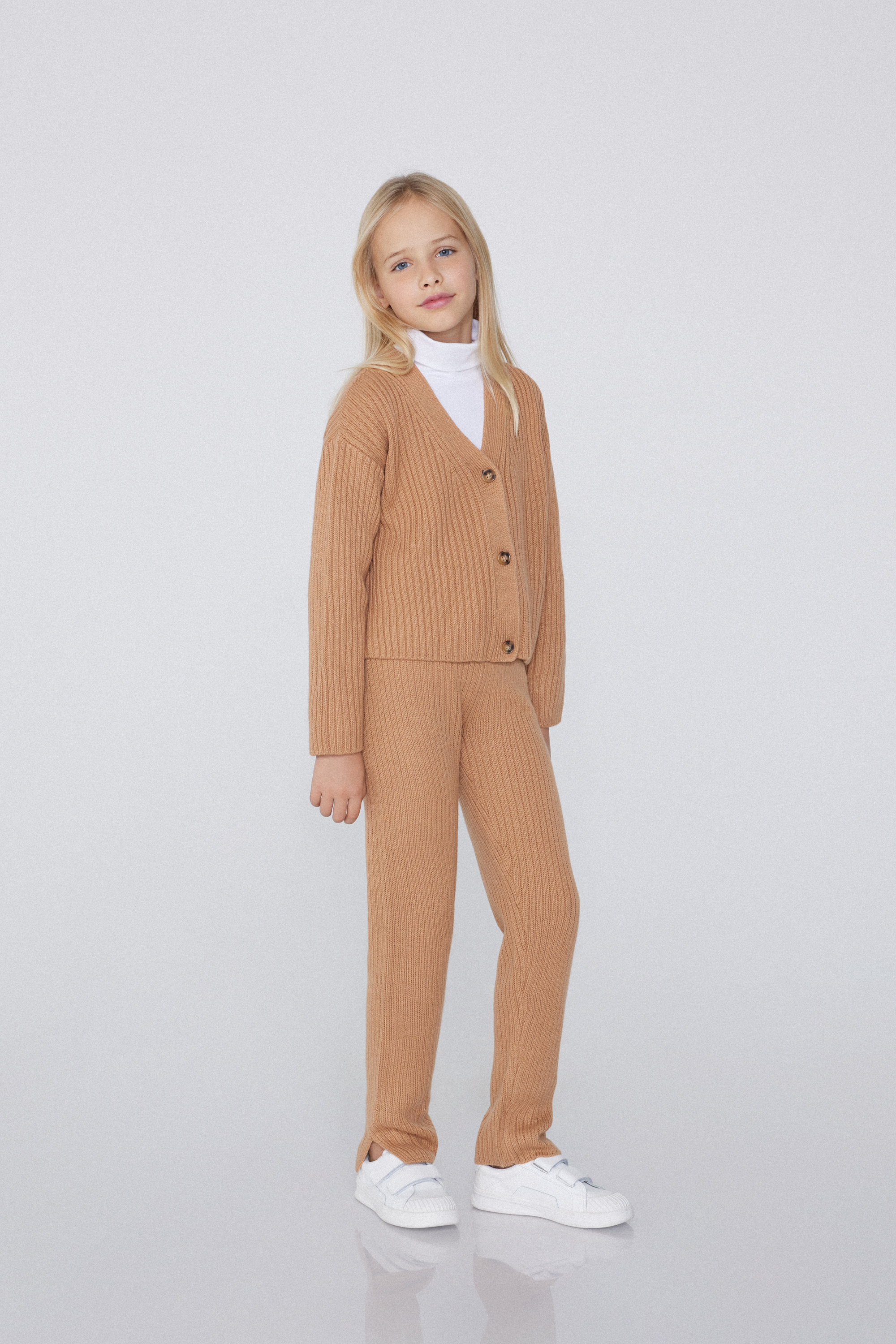 Grube Legginsy w Prążki