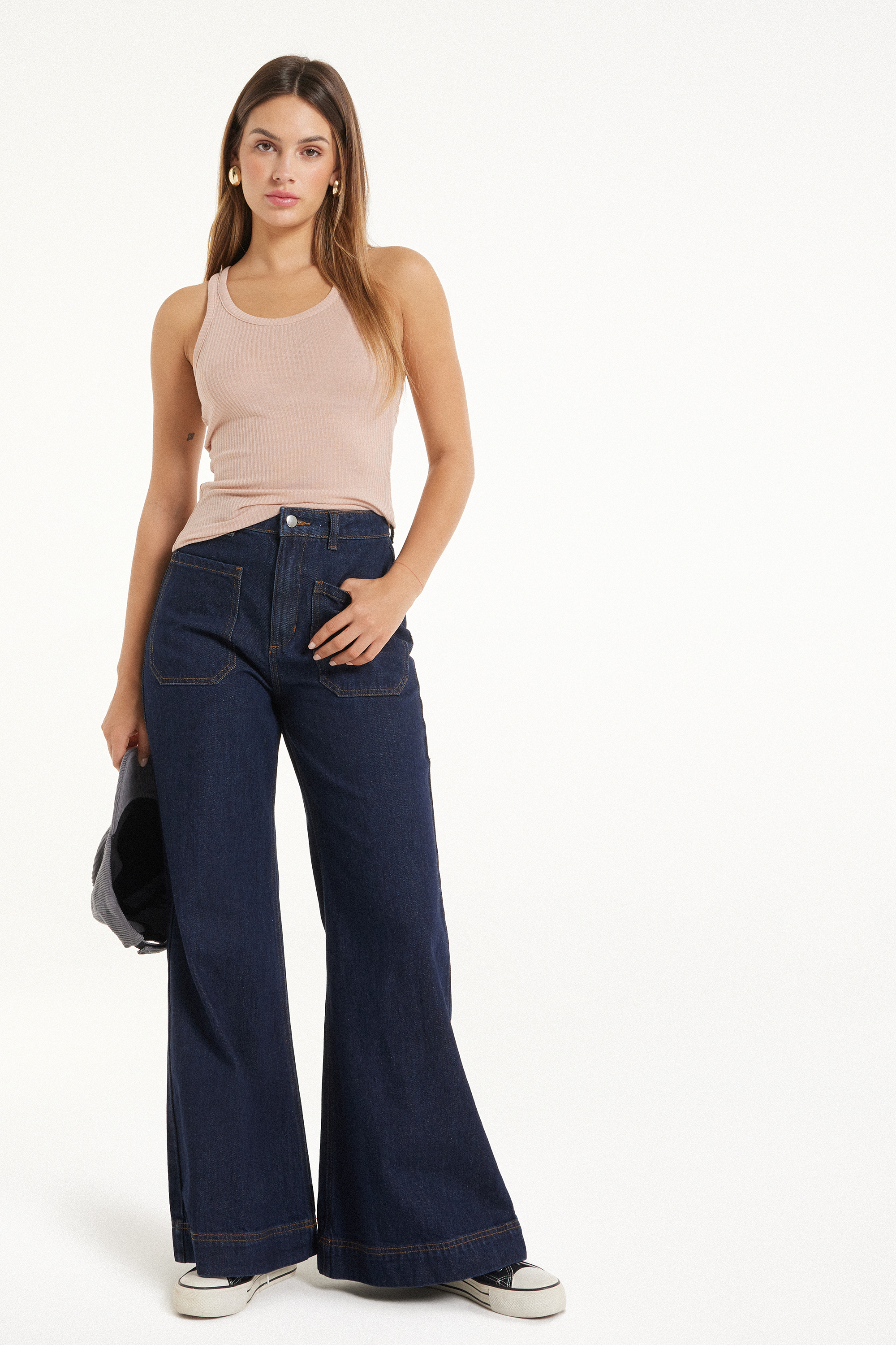 Full Length Straight Cut High-Waist Délavé Denim Jeans