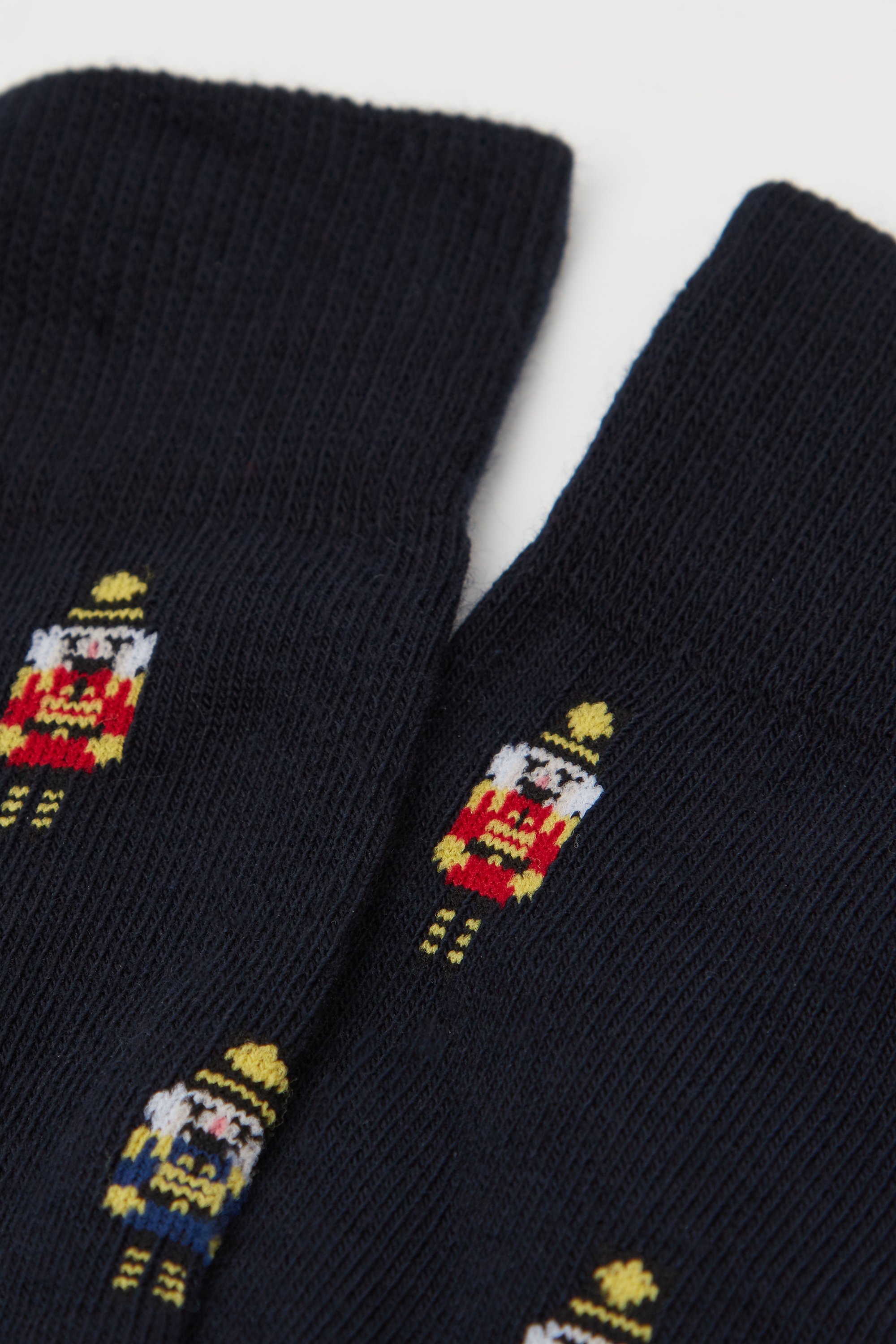 Halbkurze Herren-Socken aus gemusterter Baumwolle