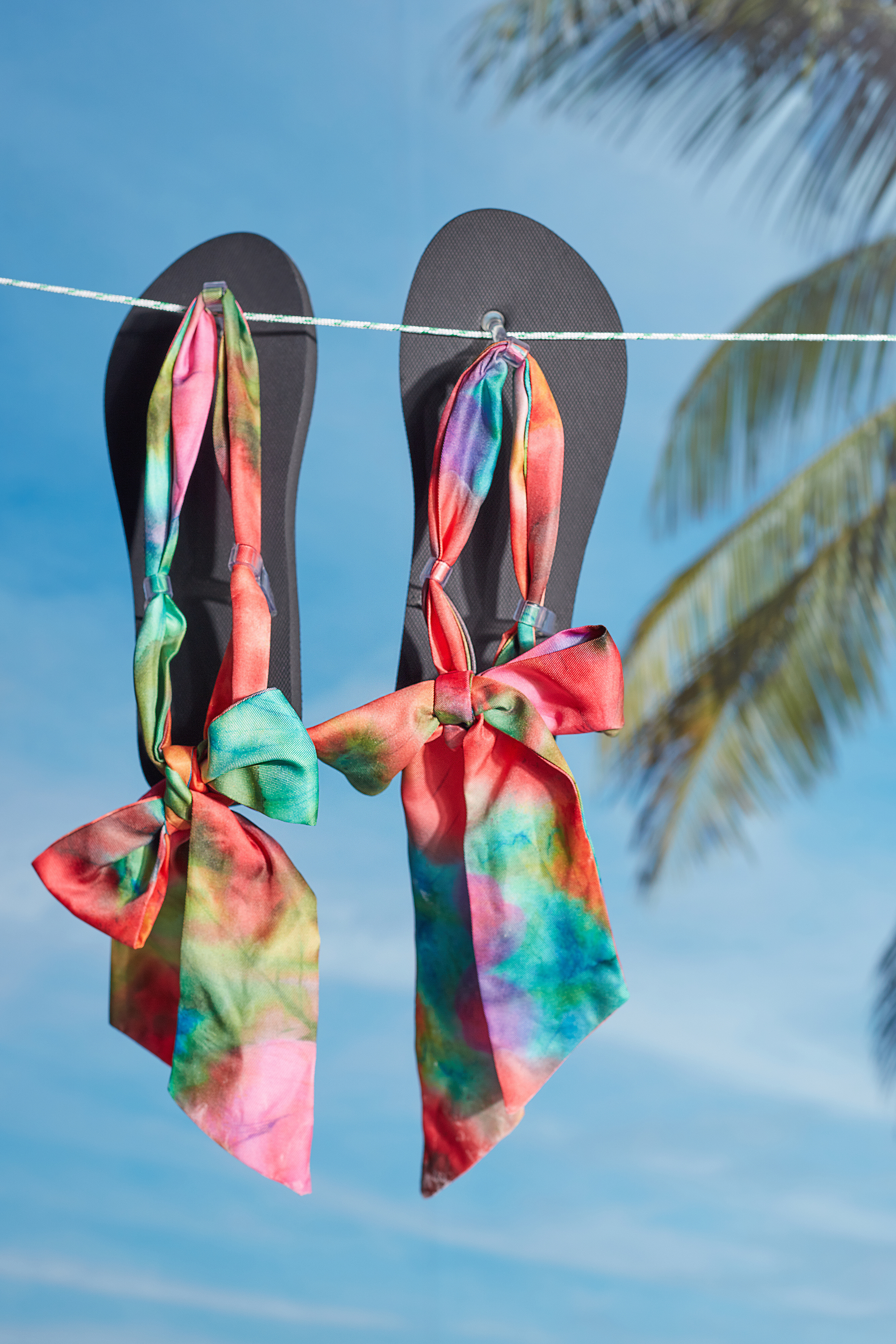 flip flops with laces