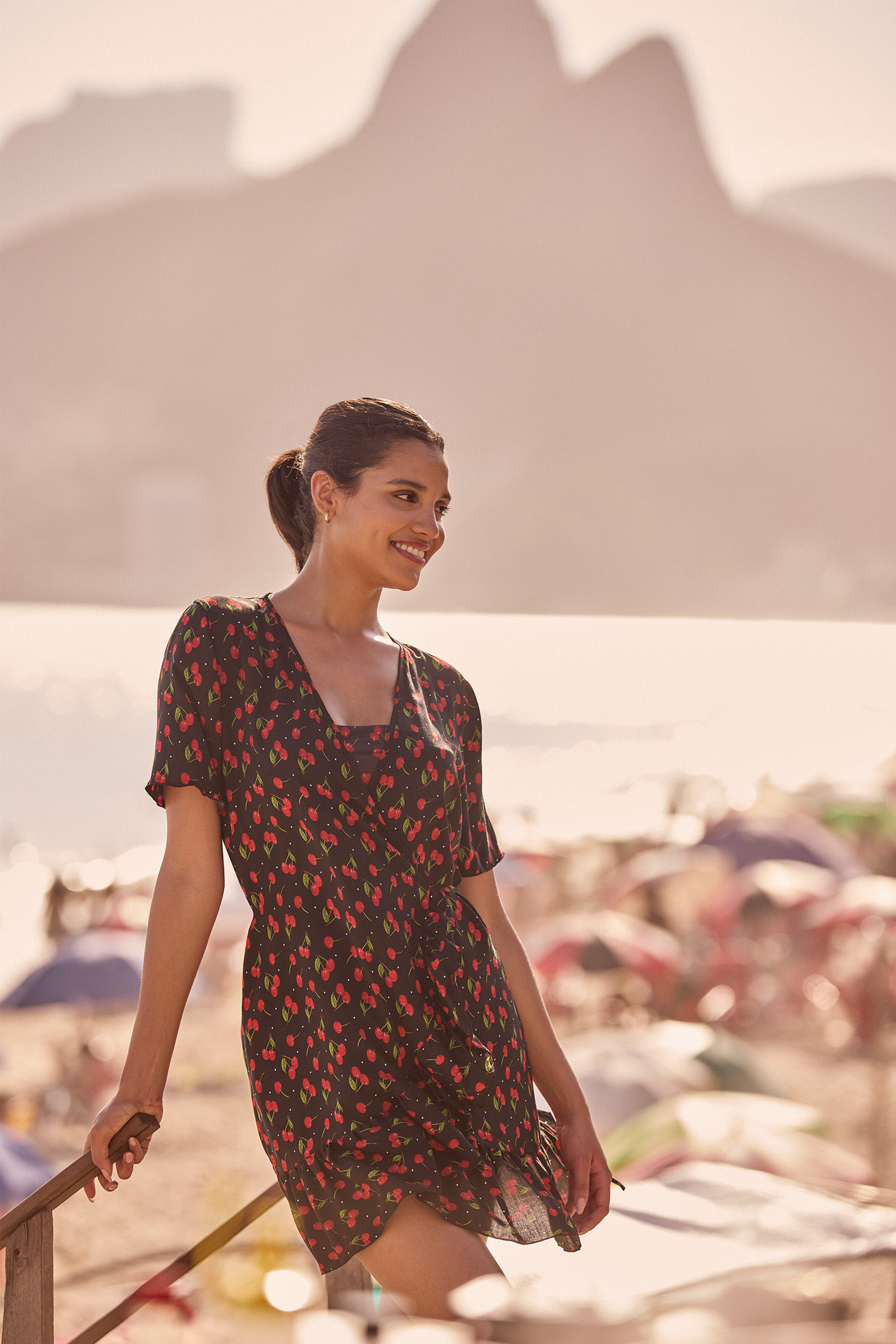 Short-Sleeved Viscose Fabric Mini Wrap Dress