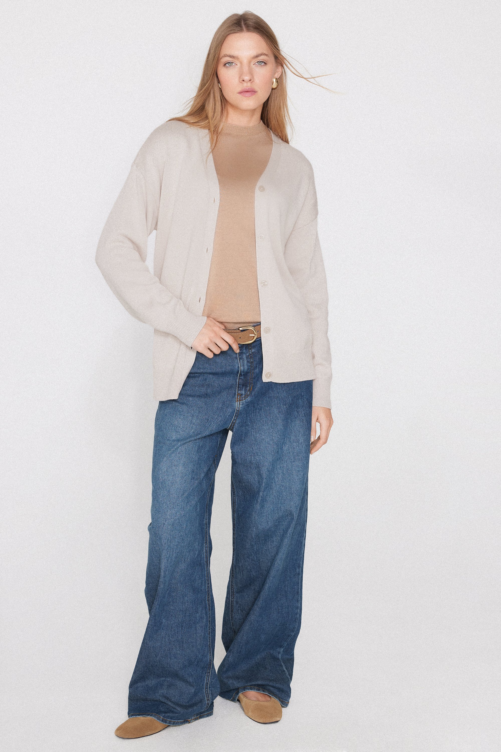 Cardigan in Cotone e Modal in Maglia Calata Scollo V