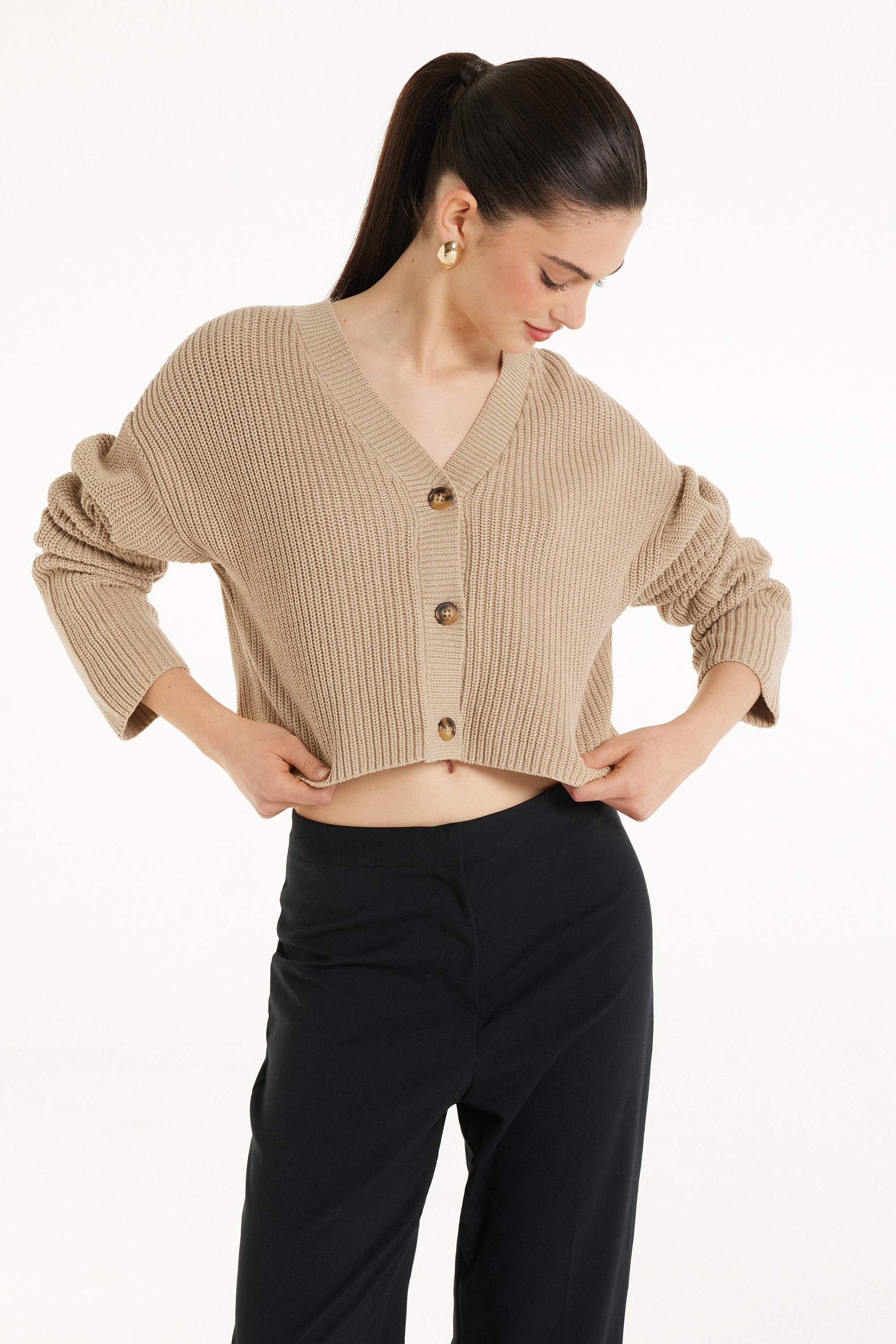 Short Ribbed Cardigan with Long Sleeves and Buttons