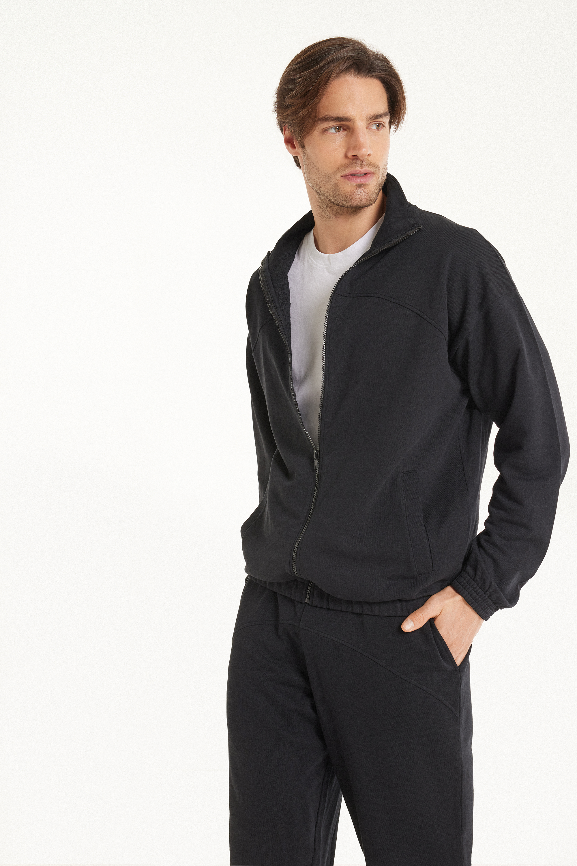 Basic-Sweatshirt mit langen Ärmeln, Reißverschluss und Taschen