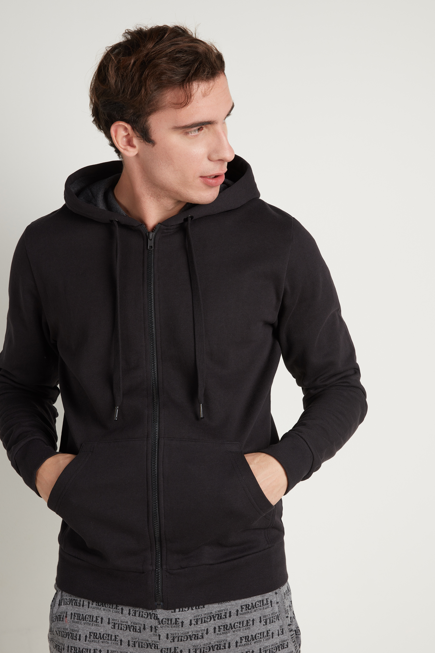 basic hooded sweatshirt