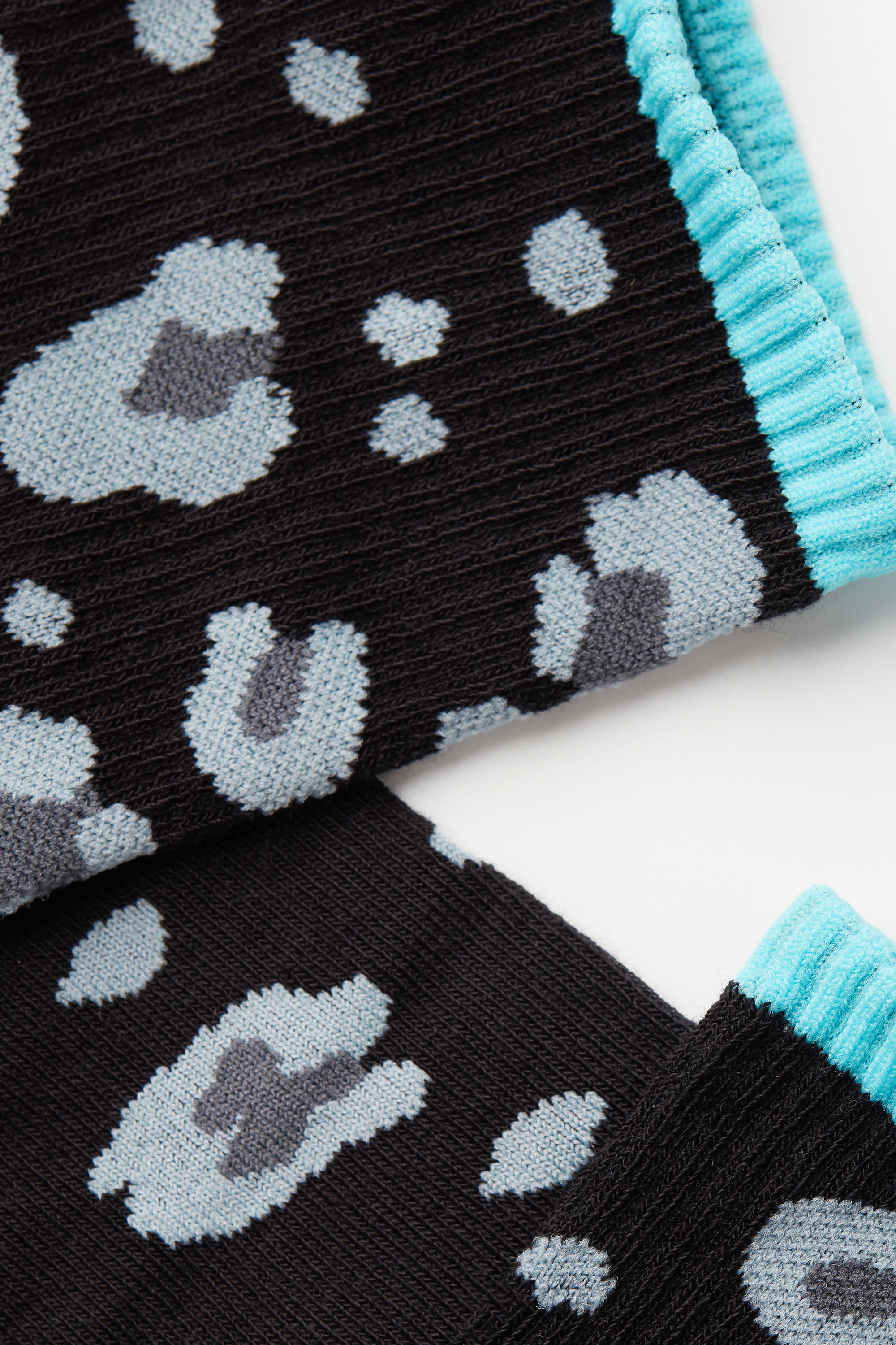 Short Patterned Cotton Sports Socks