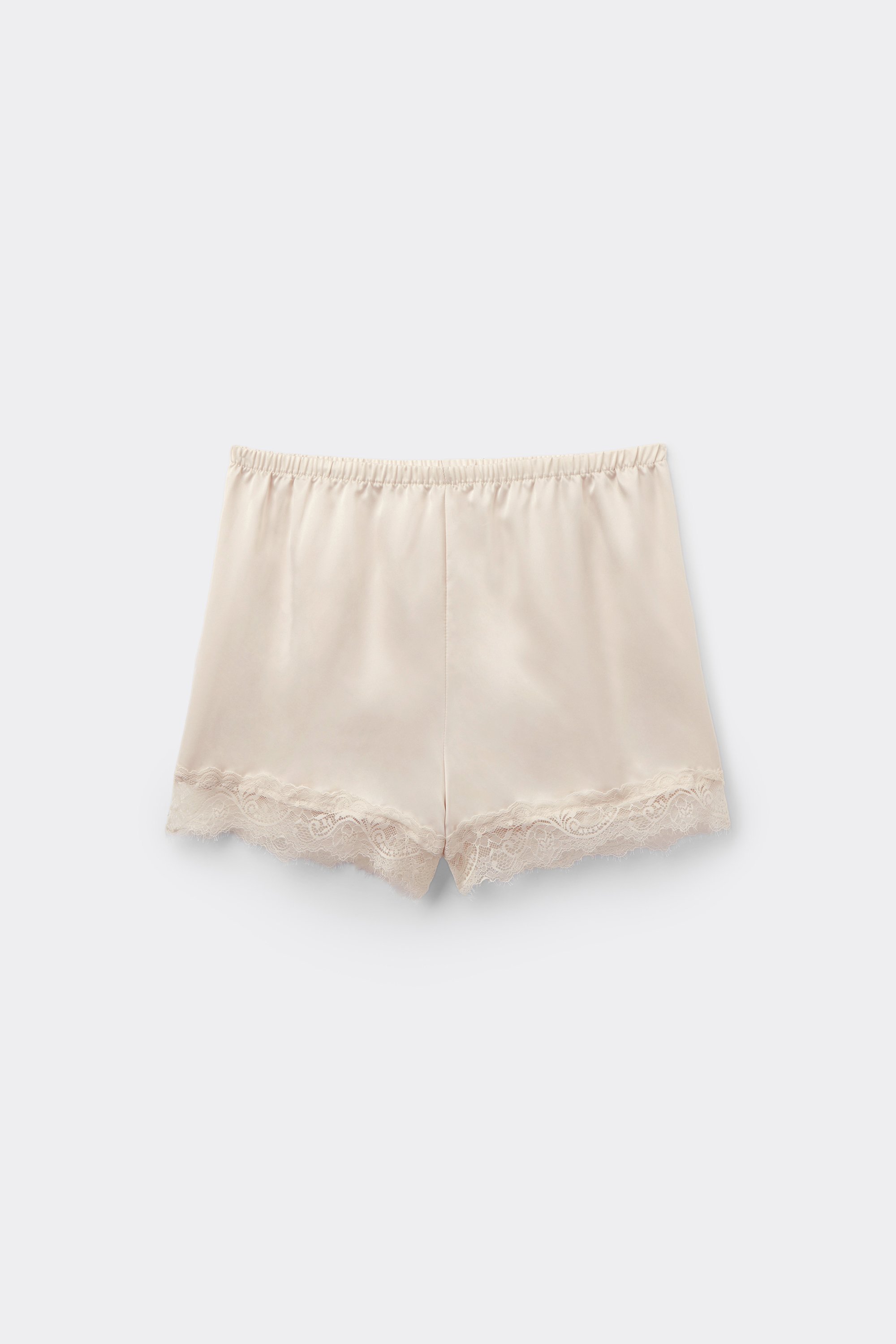Kurze Shorts aus Satin und Spitze