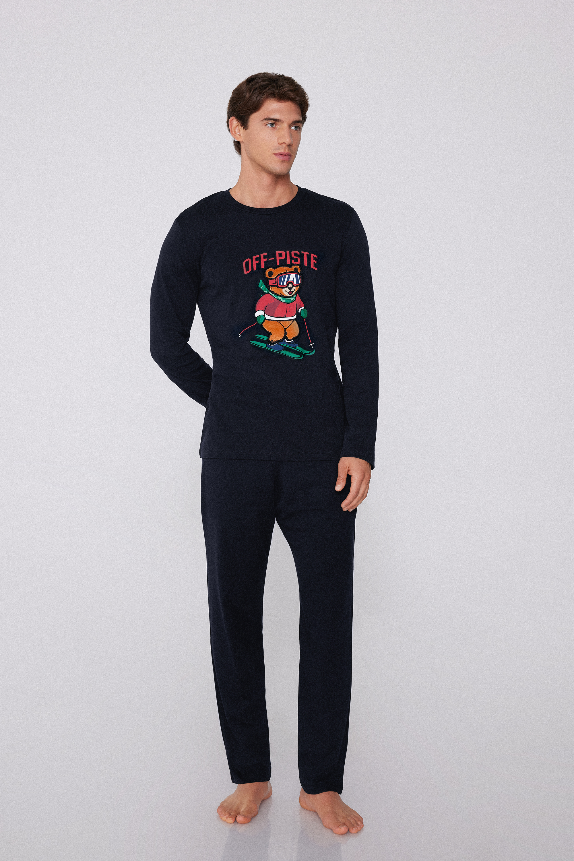 “Off piste” Print Full Length Cotton Pajamas